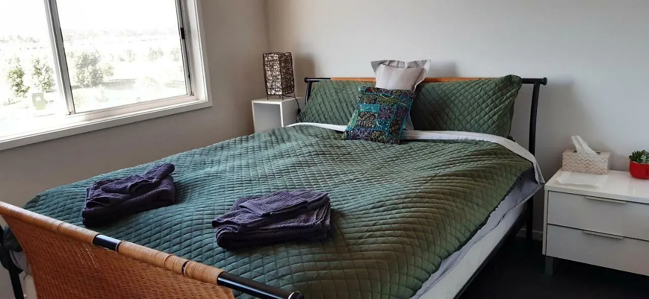 Hampton Homestay Palmview