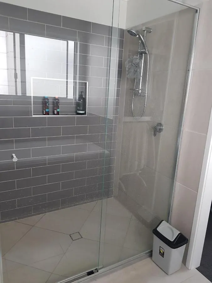 Hampton Homestay Palmview