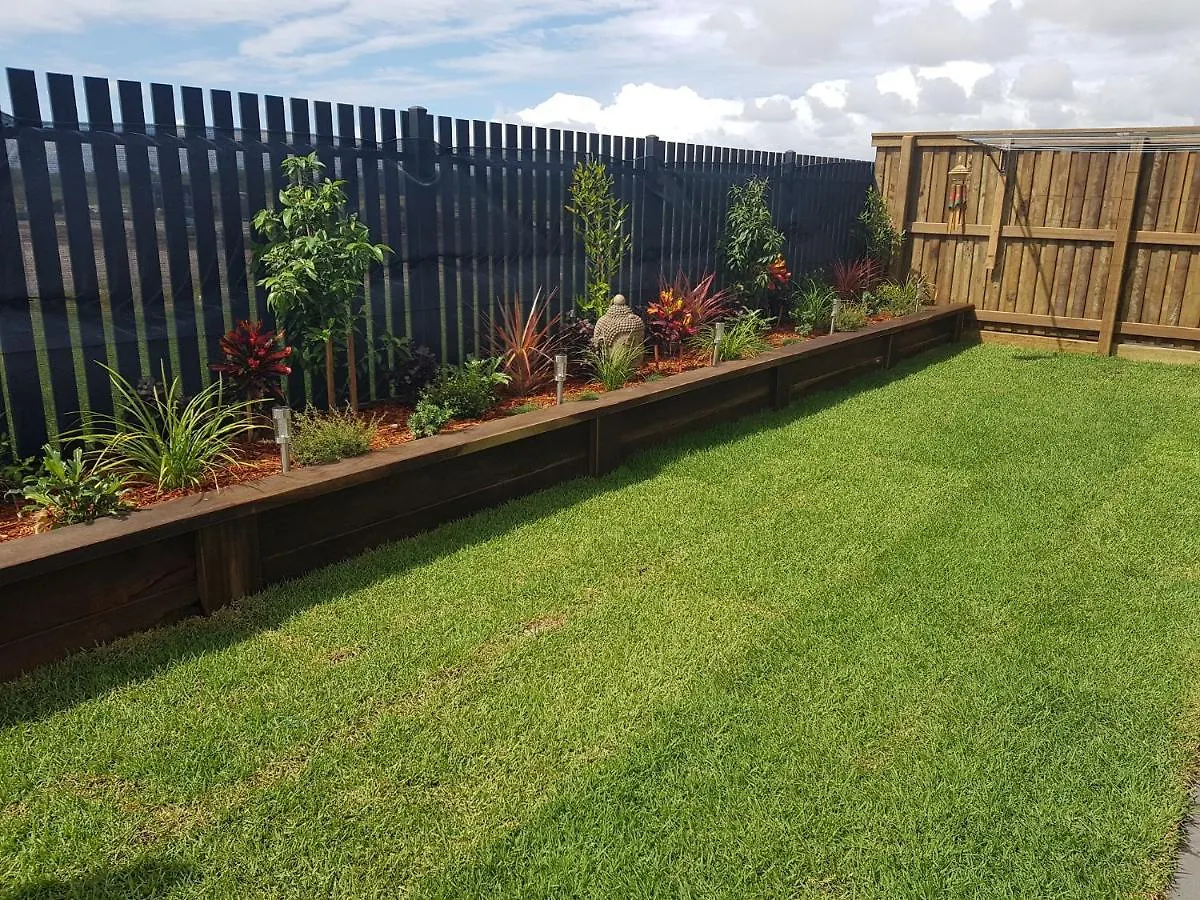 Hampton Homestay Palmview