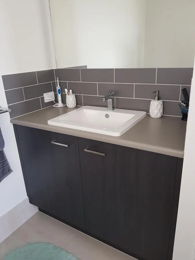 Hampton Homestay Palmview